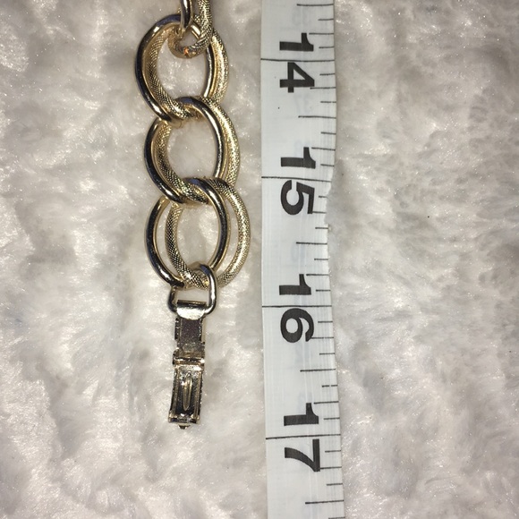 Vintage Signed Napier Necklace Gold. - Picture 8 of 8